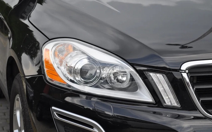 Volvo XC 60 cena 66333 przebieg: 121800, rok produkcji 2012 z Susz małe 529